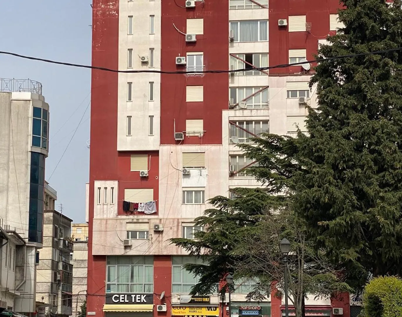 Erlaiden Apartment Шкодер